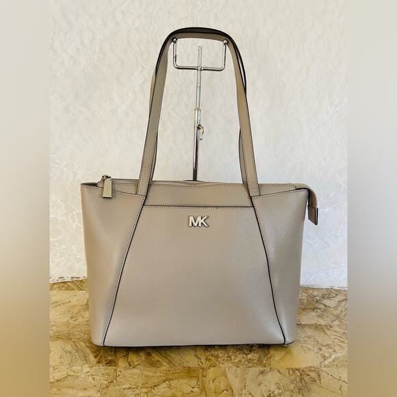 MICHAEL KORS gray crossgrain/saffiano leather tote shoulder bag - Picture 1 of 9